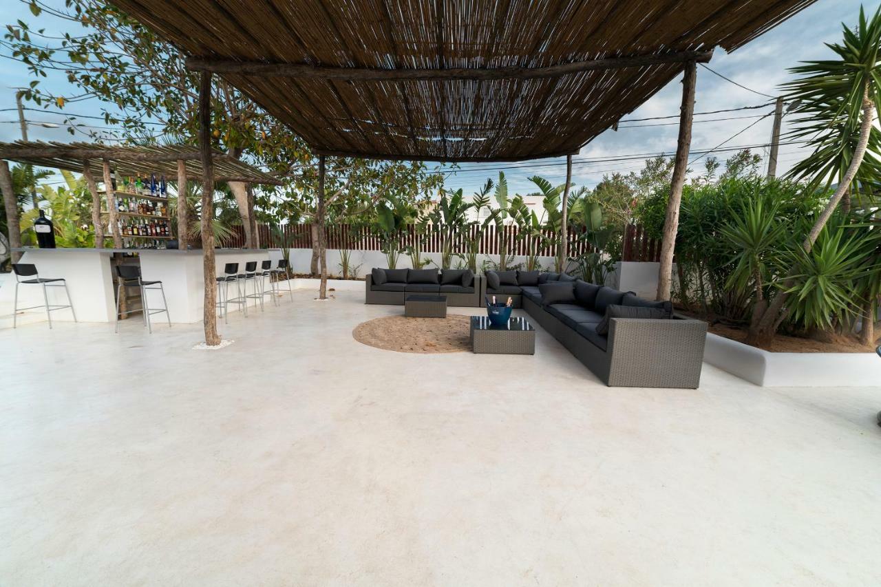 Paiise Hotels Sant Francesc de s'Estany Bagian luar foto