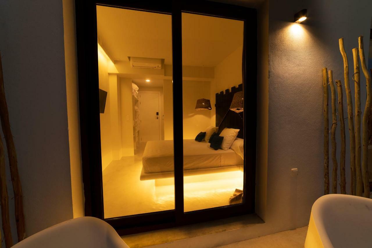 Paiise Hotels Sant Francesc de s'Estany Bagian luar foto