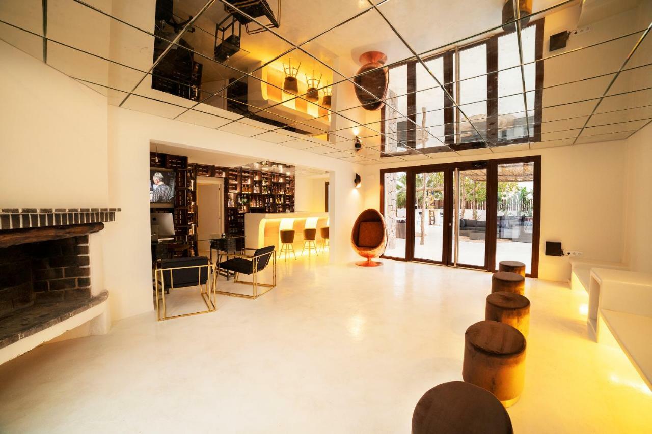 Paiise Hotels Sant Francesc de s'Estany Bagian luar foto