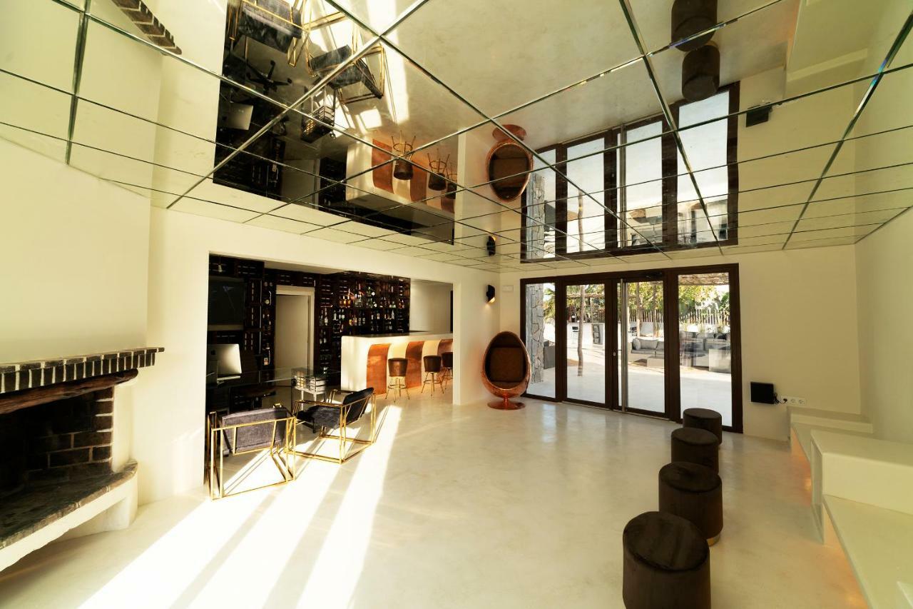 Paiise Hotels Sant Francesc de s'Estany Bagian luar foto